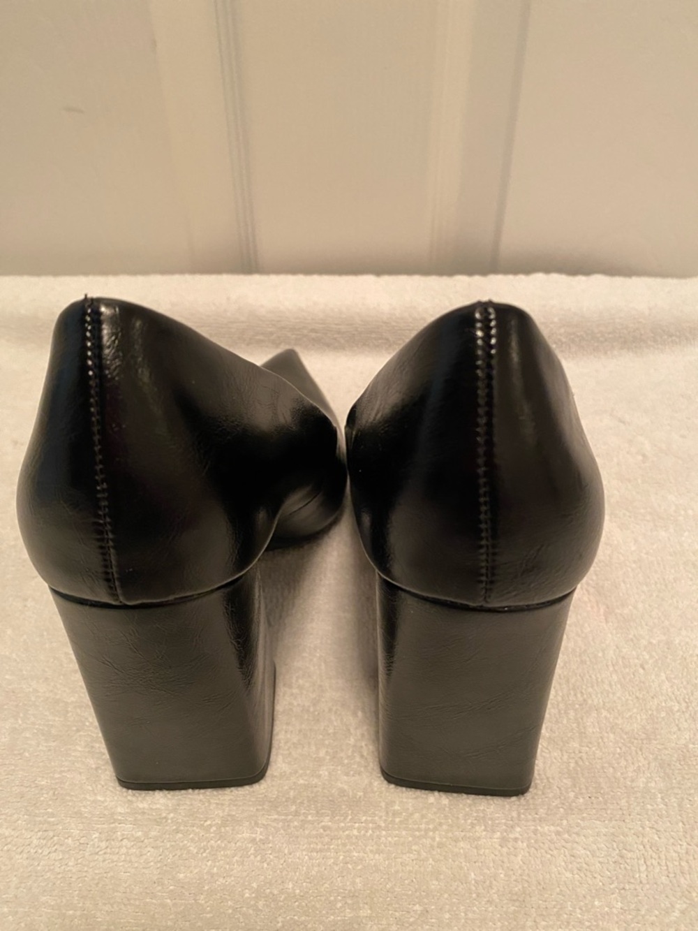 Worthington Black Pointed Toe Block Heel Pumps - Glossy Finish…size 5 M - Picture 5 of 10
